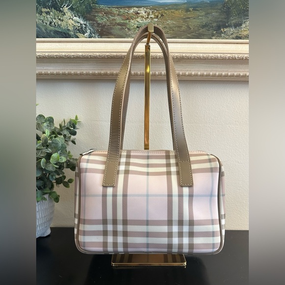 Burberry Handbags - Burberry Candy Nova Y2K Boston Bag Baby Pink